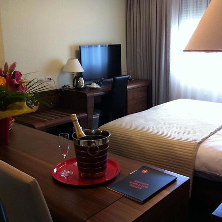 Boutique Hotel Kotoni Тирана Экстерьер фото
