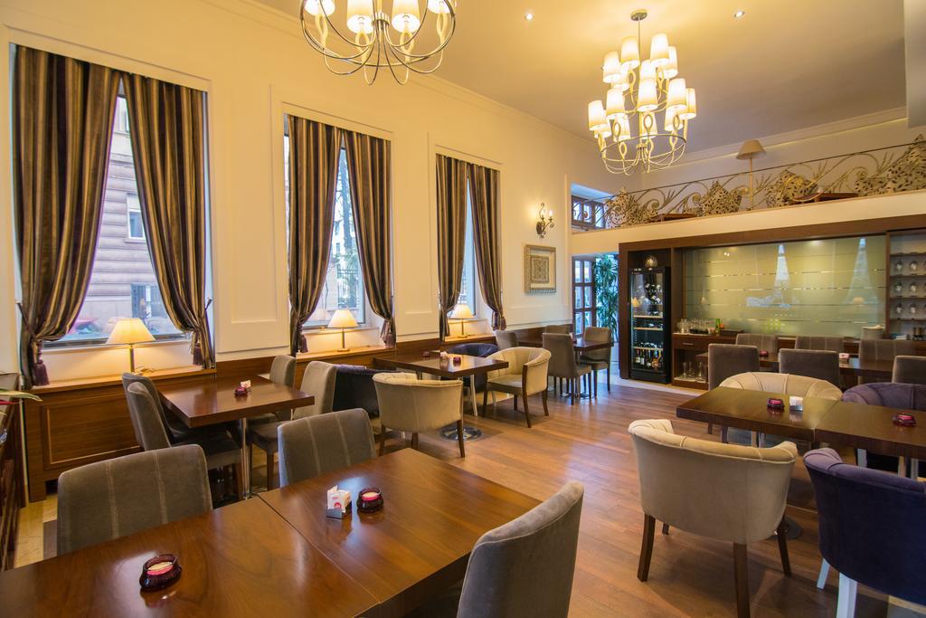 Boutique Hotel Kotoni Тирана Экстерьер фото